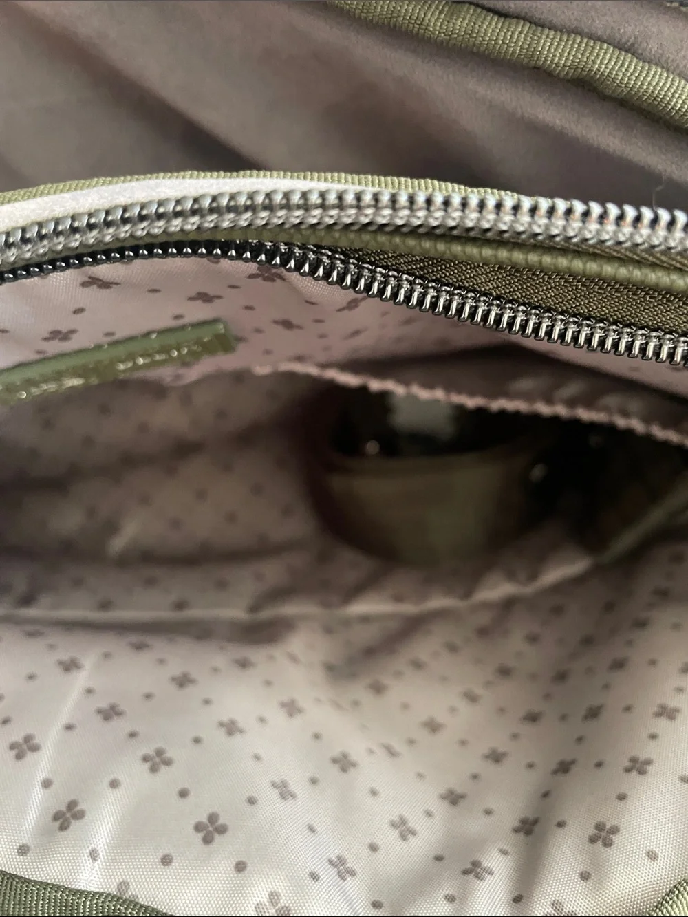 Lug Delta Matte Luxe Olive Green